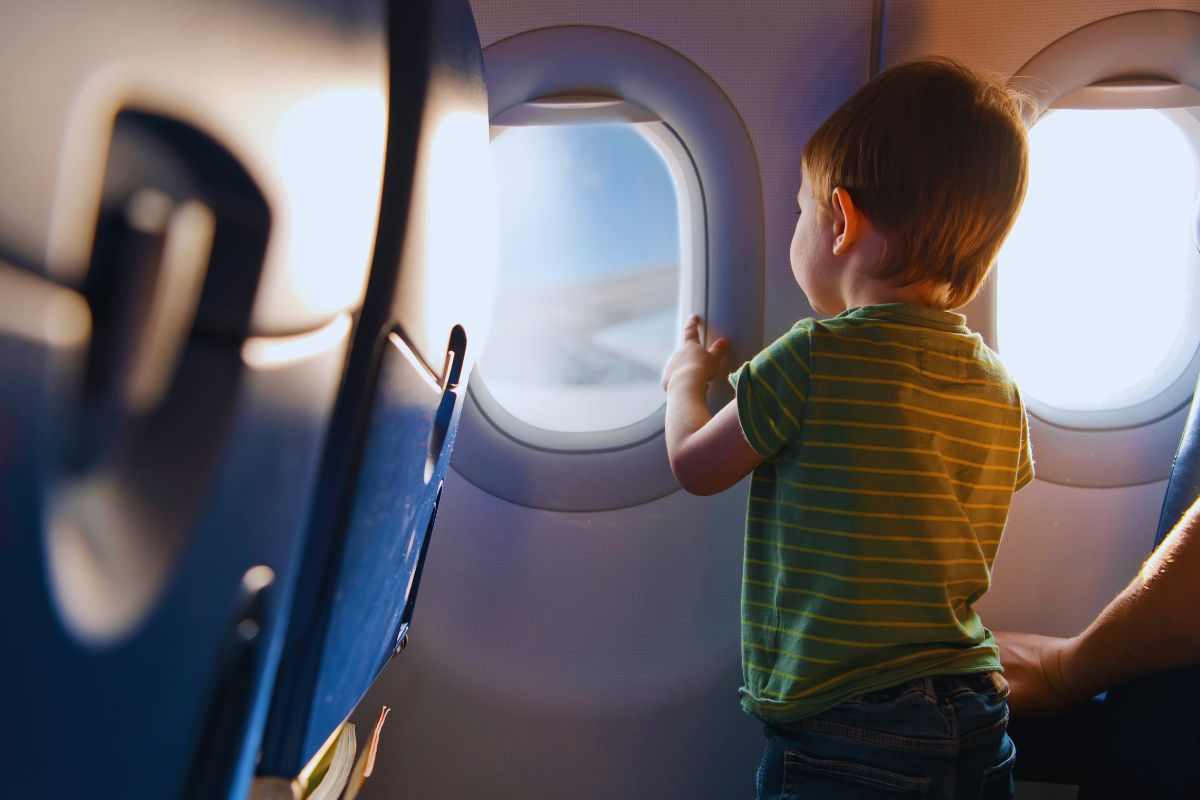 Come fare viaggiare i bimbi da soli